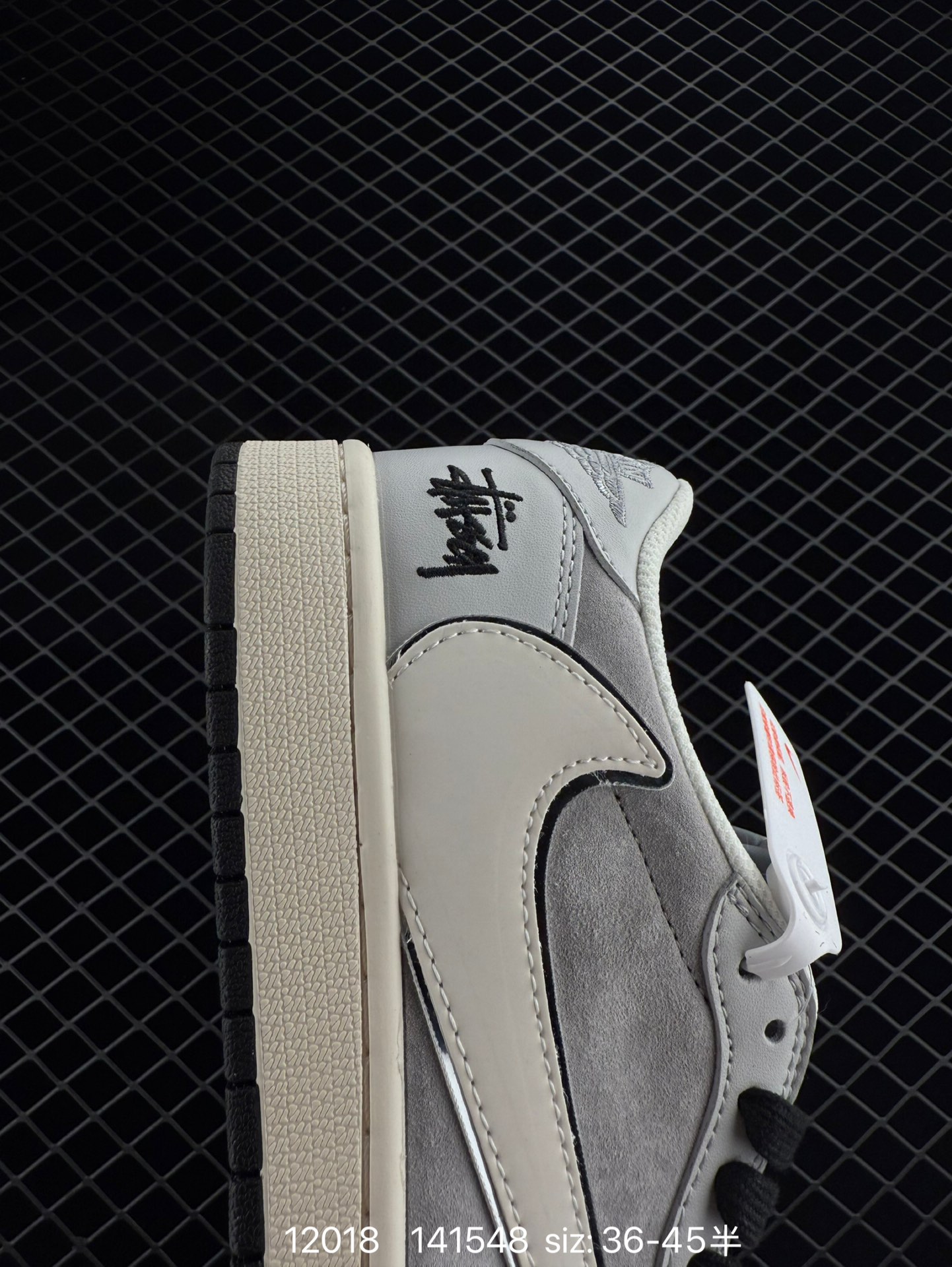 Travis Scott x Air Jordan 1 ” Reverse Mocha “